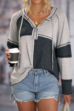 Load image into Gallery viewer, Gray Colorblock Seamed Ribbed Henley Hoodie
