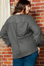 Load image into Gallery viewer, Dark Grey Plus Size Exposed Seam Crinkle Patchwork Top
