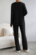 Load image into Gallery viewer, Khaki Ribbed Knit V Neck Slouchy Two-piece Outfit
