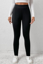 Load image into Gallery viewer, Black Fleece Lining Winter High Waist Leggings
