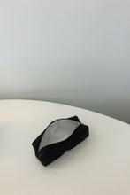 Load image into Gallery viewer, a989b56f-16a6-4759-9da5-fcd17a38f5a9-Max
