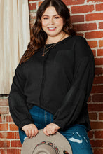 Load image into Gallery viewer, Black Plus Size Exposed Seam Crinkle Patchwork Top
