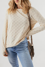 Load image into Gallery viewer, Beige Solid Textured Thumbhole Sleeve Top
