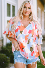 Load image into Gallery viewer, Multicolor Floral Print V Neck Half Sleeve Blouse
