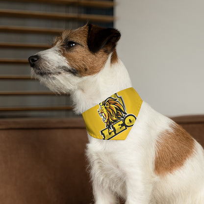 Leo Pet Bandana Collar